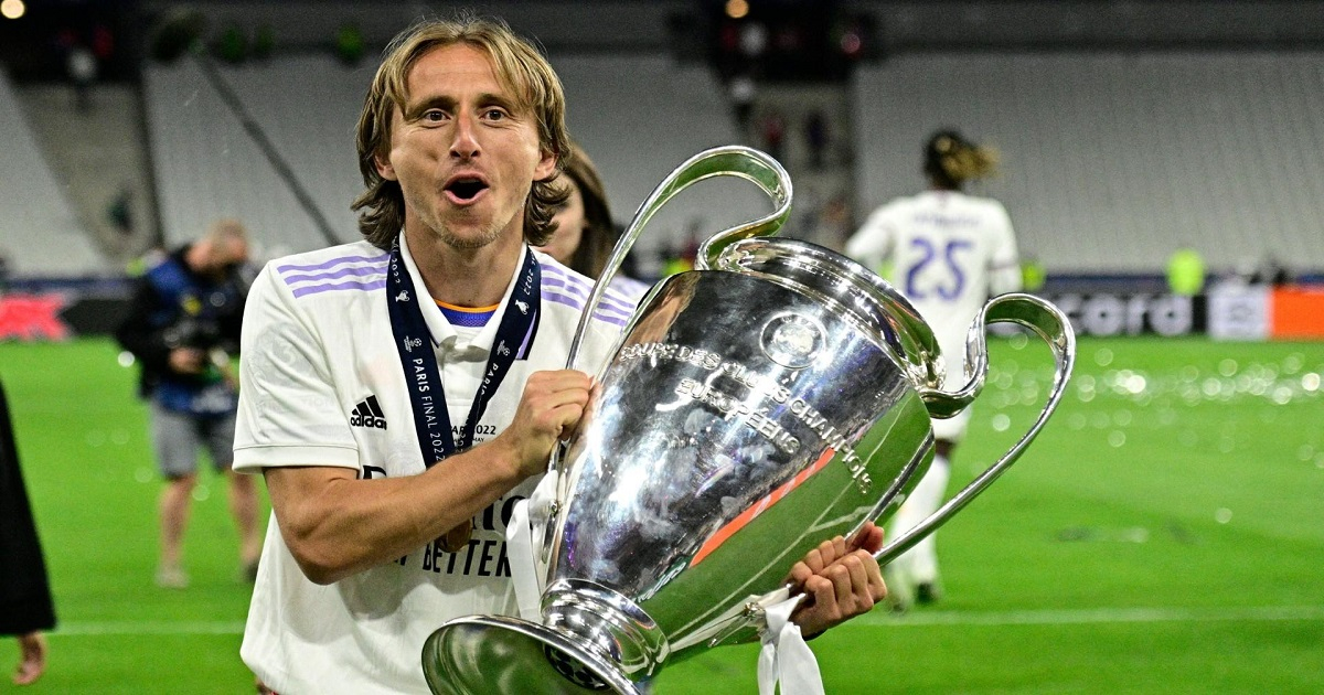 HLV Ancelotti lên tiếng về cái tên sẽ thay thế Luka Modric