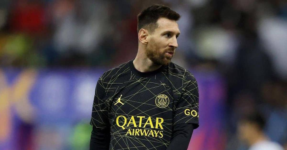 Messi bị chế nhạo sau pha bỏ lỡ từ cự ly gần