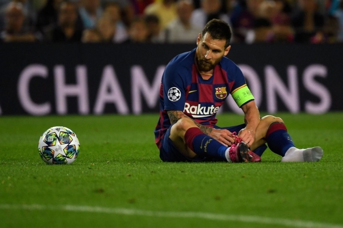 Rộ tin Messi thất vọng Barca, đến ”xứ sở sương mù” nhận lương cao nhất lịch sử EPL