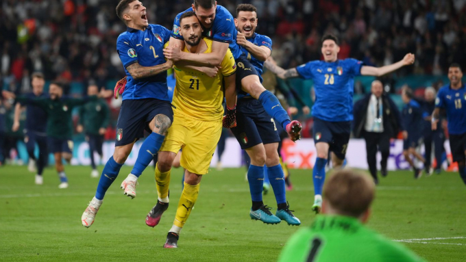 Jorginho cố tình đá hỏng penalty ở trận Chung kết EURO 2021