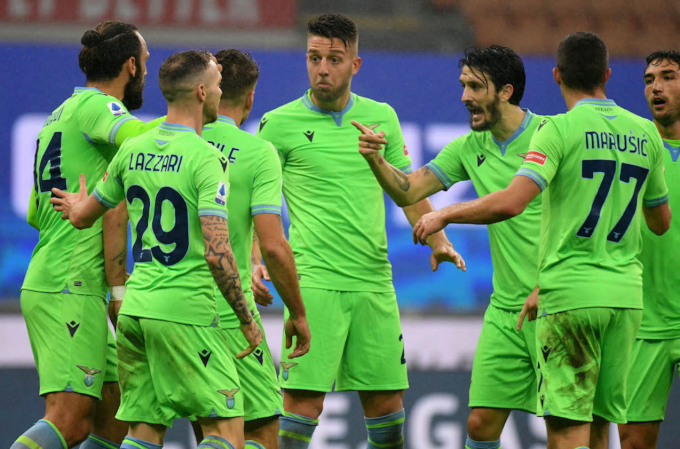 Serie A cấm áo thi đấu có màu xanh lục từ mùa 2022/23