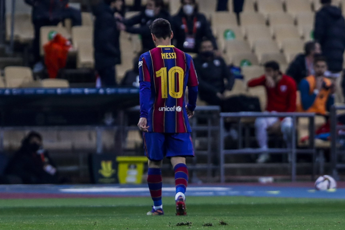 Messi tổ chức họp báo, chính thức nói lời tạm biệt Barcelona