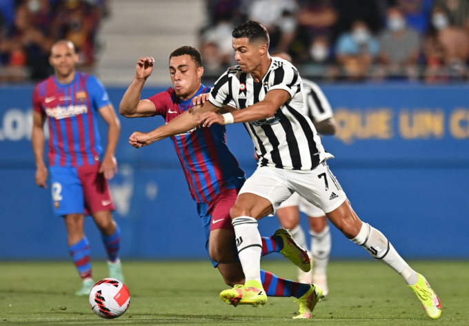 Barcelona thắng đậm Juventus trong ngày chia tay Messi