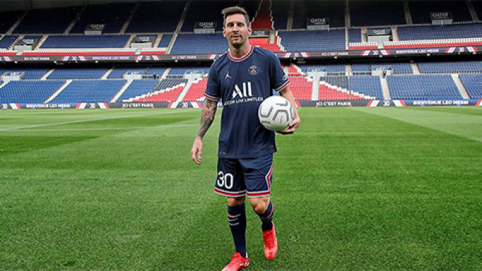 Trực tiếp diễn biến thương vụ Lionel Messi sang Paris Saint-Germain