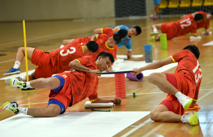 ĐT Futsal Việt Nam lần đầu tiên làm quen với VAR ở World Cup