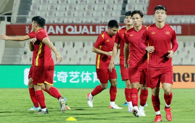 Cầu thủ Việt Nam hừng hực khí thế trước khi gặp Trung Quốc