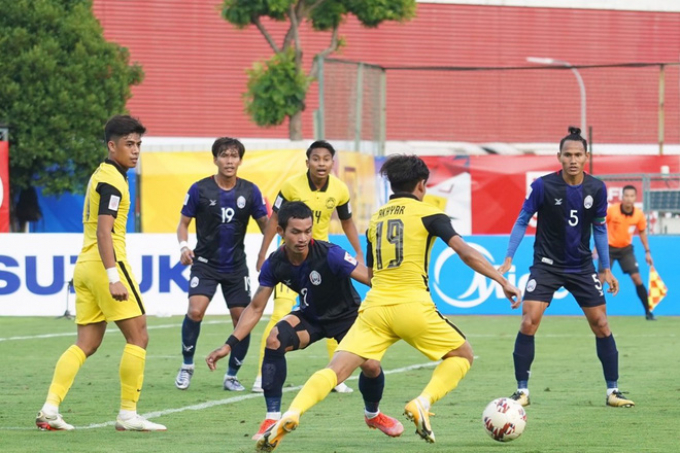 <b>HLV Malaysia hâm nóng</b> trước trận gặp ĐT Việt Nam