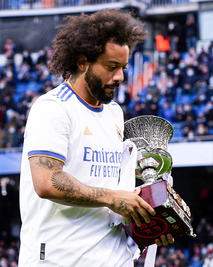Real Madrid chính thức đăng quang La Liga 2021/22