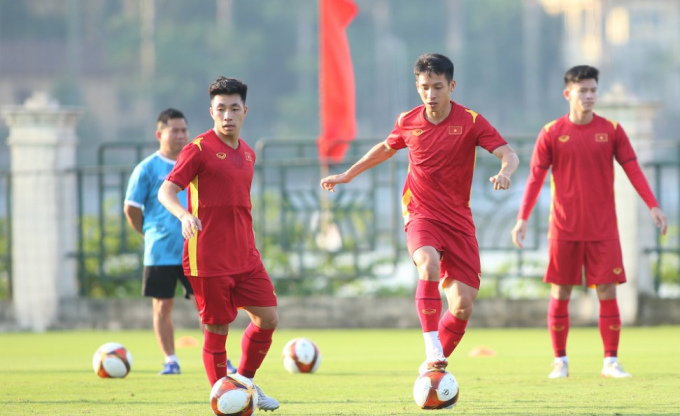 Tiến Linh gặp vấn đề, nguy cơ vắng mặt trận ’chung kết bảng’ với Indonesia
