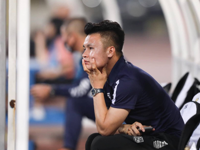 Quang Hải không có lễ ra mắt ở đội bóng nước Pháp