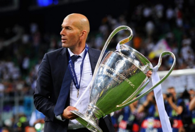 Zidane phá vỡ im lặng về tương lai, ngày tái xuất đang đến gần?
