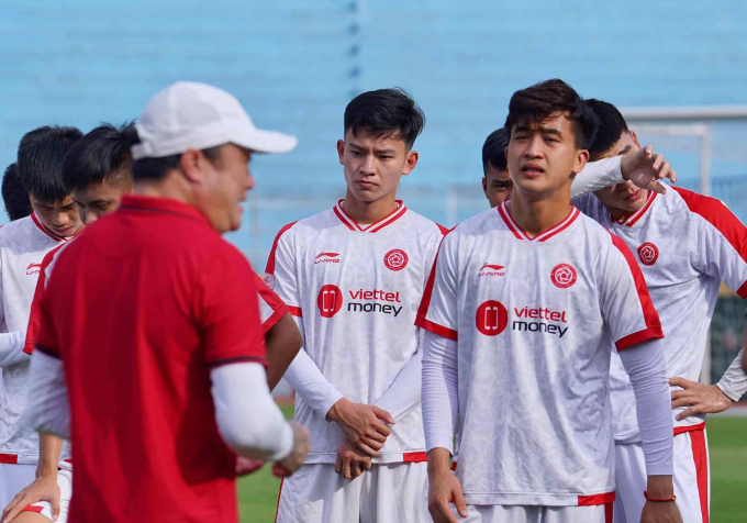 Sao U23 Việt Nam quyết tâm giành suất đá chính tại Viettel
