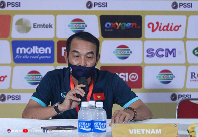HLV Đinh Thế Nam: ’U19 Việt Nam tính toán cho từng trận đấu’