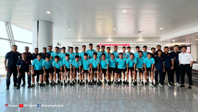 Thêm ĐT Việt Nam vất vả bay đến Indonesia, chờ những thử thách ở AFF Cup