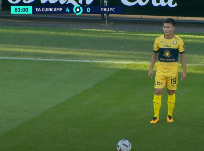 Fan Việt Nam lo lắng cho Quang Hải, hoài nghi chất lượng của Pau FC