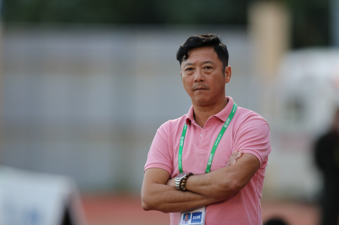Tái xuất V-League, Lê Huỳnh Đức ngay lập tức đối đầu với kỳ phùng địch thủ