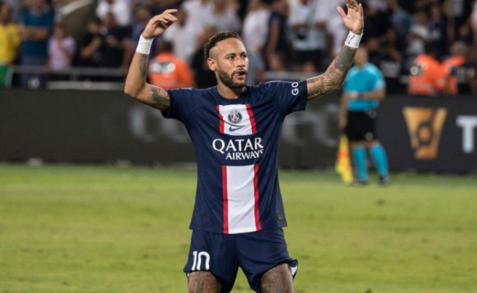 PSG ban hành lệnh cấm khó tin để kìm hãm Neymar