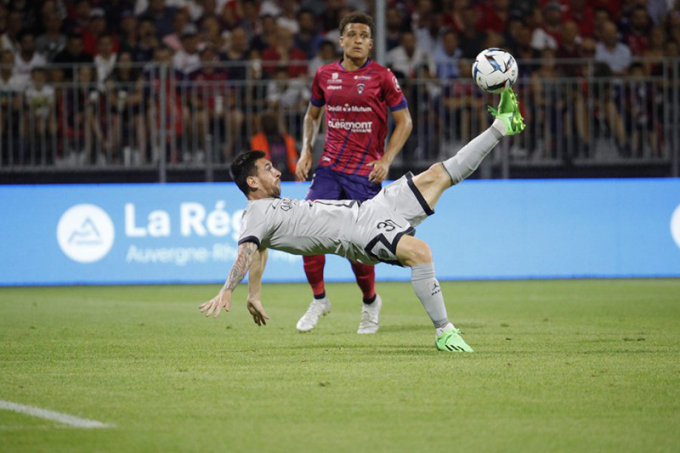 PSG 5-0 Clermont: Messi lập siêu phẩm, PSG có chiến thắng tưng bừng ngày ra quân