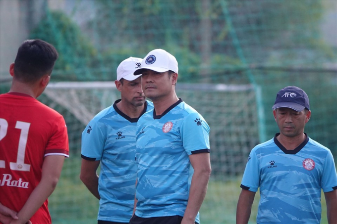 Lee Nguyễn chính thức trở lại khoác áo CLB TP.HCM