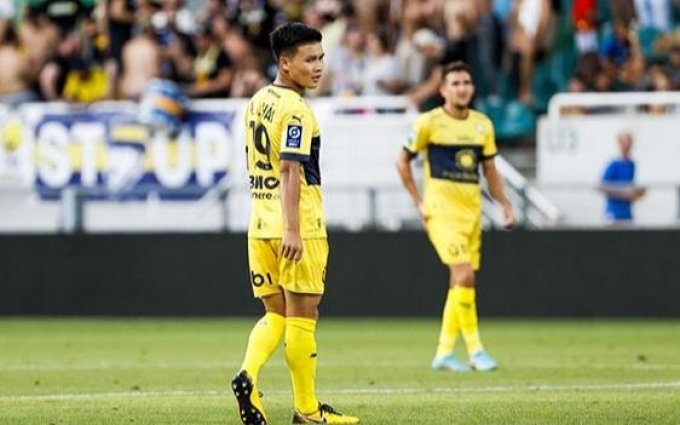 Quang Hải đá 63 phút, Pau FC giải cứu 1 điểm cuối trận