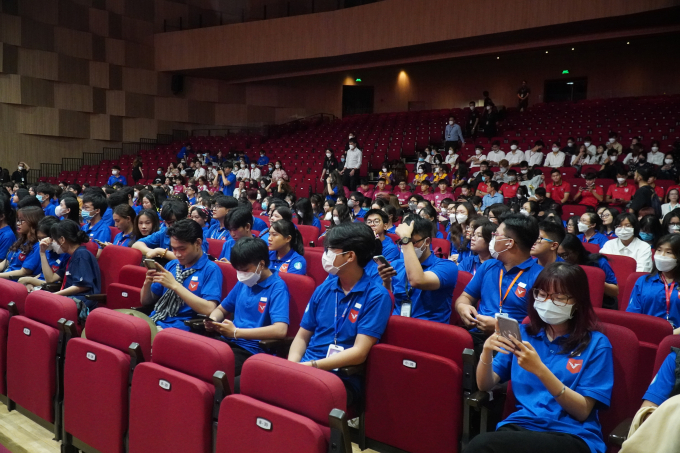 Sinh viên Văn Lang vừa đẹp vừa giỏi với loạt thành tích thể thao khủng trong năm học 2021/22