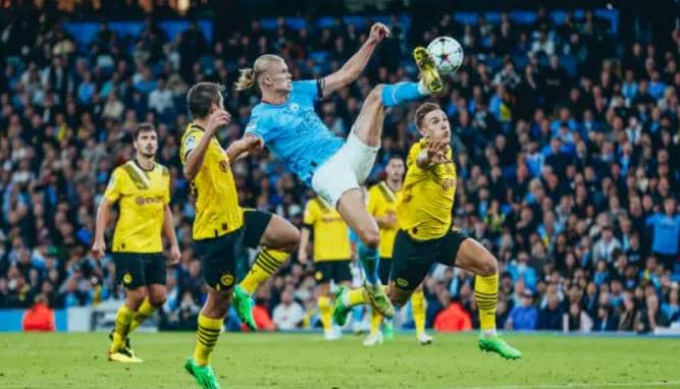 Haaland: Dortmund không thể ngăn cản tôi ghi bàn