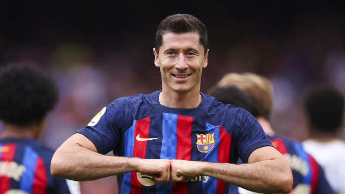 7 cầu thủ được Xavi xem như ’xương sống’ không thể thay thế của Barca mùa này