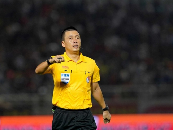 Trọng tài FIFA cầm còi trận Việt Nam vs Singapore