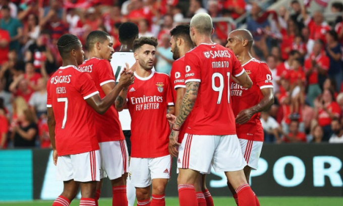 HLV Benfica hé lộ cách bắt chết tam tấu của PSG