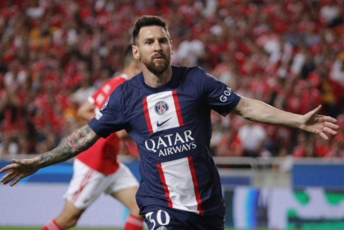 HLV PSG hé lộ điều khó tin về Messi sau trận hòa Benfica