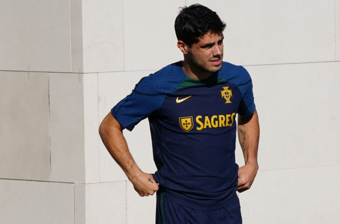 Tuyển Bồ Đào Nha mất Pedro Neto trước thềm World Cup 2022 vì chấn thương