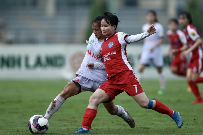 Vòng 10 Giải nữ VĐQG 2022: Than KSVN nhọc nhằn đánh bại Hà Nội II