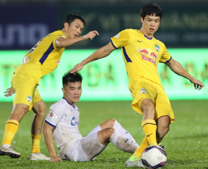 Vòng 20 V-League: Lo cho HAGL; Nam Định hồi hộp nghỉ ngơi