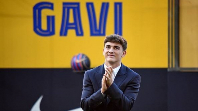 Tiếp nối đàn anh tại Barca, Gavi giành giải Golden Boy 2022