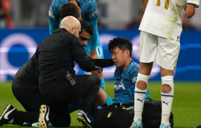 Báo Hàn Quốc hoảng hốt sợ thảm họa, Tottenham cập nhật tình trạng Son Heung-min