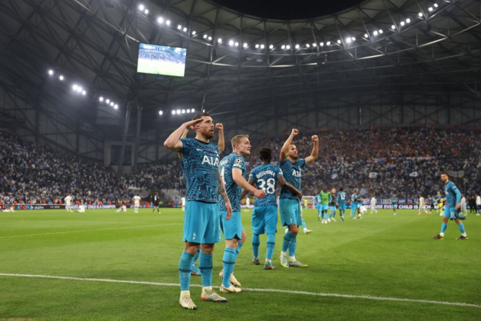 Tổng hợp kết quả Champions League 2/11: Tạm biệt Atletico Madrid; Tottenham vượt cạn thành công