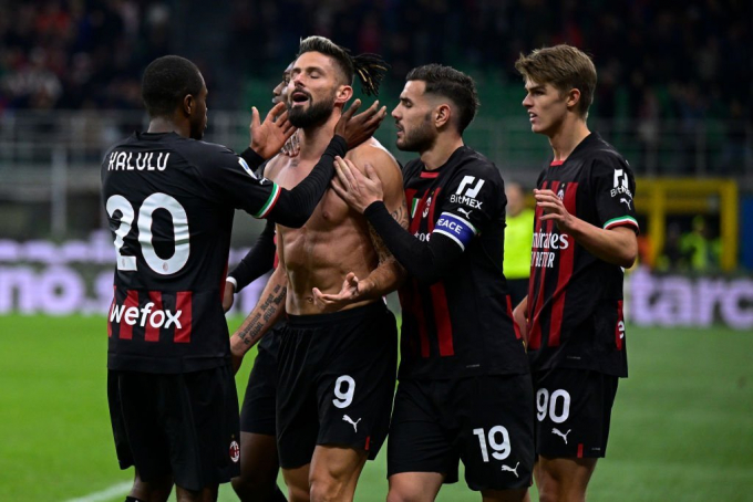 Kết quả AC Milan - Spezia: Người hùng đãng trí Olivier Giroud