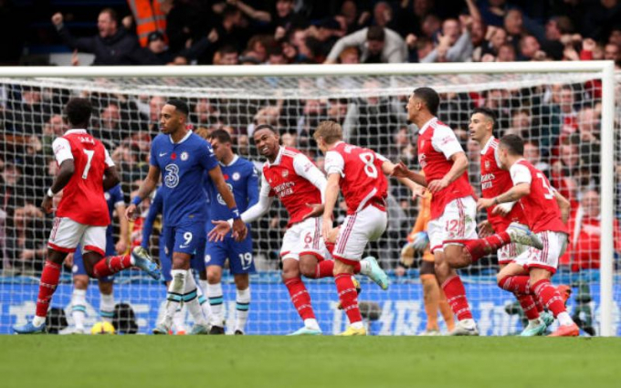 Những lý do khiến Stamford Bridge thất thủ trước Arsenal