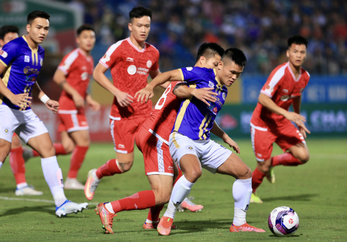 Vòng 24 V-League 2022: Hà Nội FC lấy lại ngôi đầu bảng