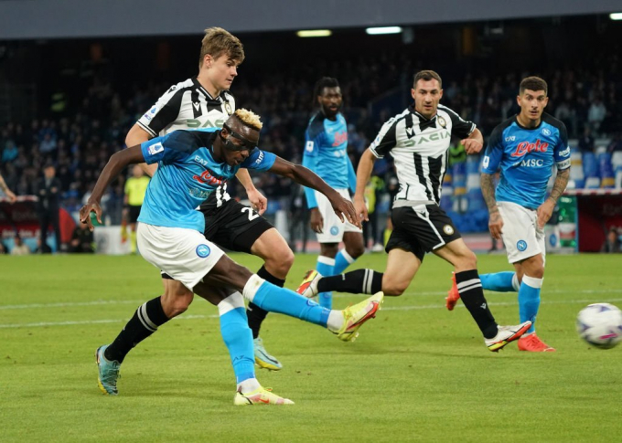 Kết quả Napoli - Udinese: Chiến thắng ’thót tim’ của Gli Azzurri
