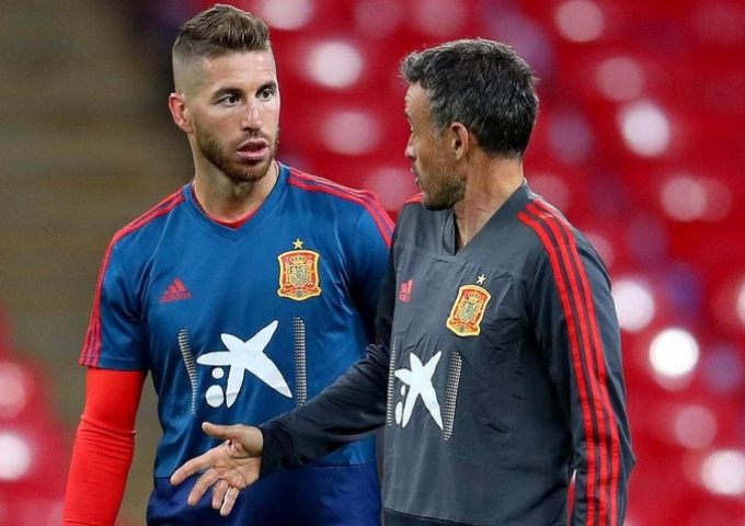 Bị Enrique loại khỏi danh sách World Cup, Ramos đáp trả bằng tuyên bố cứng rắn