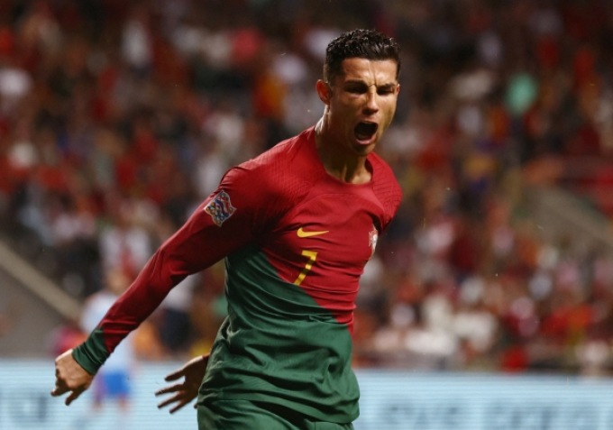 World Cup đến sát, Bernardo Silva nói luôn thực tế về Ronaldo
