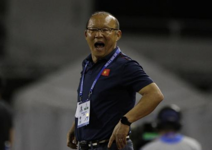 Báo Indonesia ca ngợi thầy Park là HLV tiên phong cho làn sóng Đông Á ở AFF Cup
