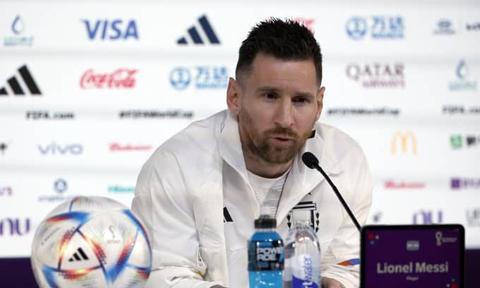Messi hé lộ tâm trạng của cầu thủ Argentina trước trận mở màn World Cup