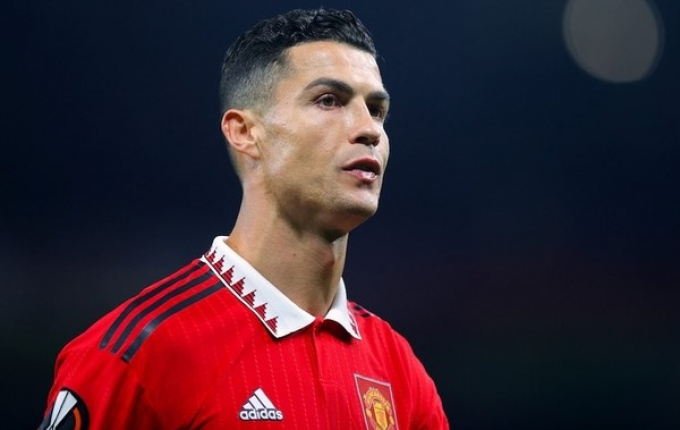 CHÍNH THỨC: Ronaldo chia tay Man Utd