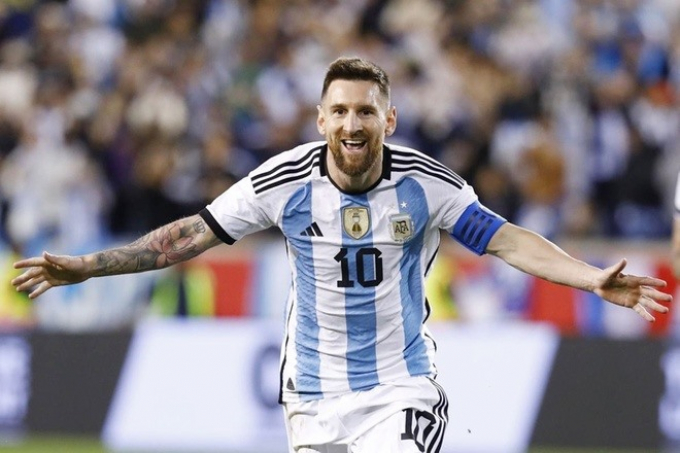 Argentina cấm cha mẹ đặt tên con là Lionel Messi