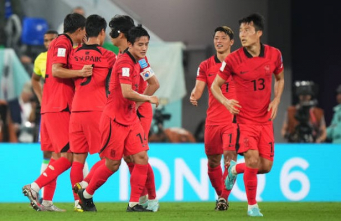 Brazil vùi dập Hàn Quốc, hẹn Croatia ở tứ kết