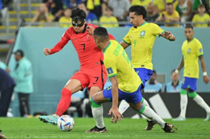Neymar rực sáng trong ngày trở lại, Brazil đưa Hàn Quốc trở lại mặt đất