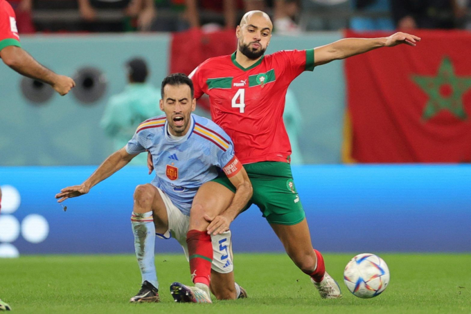 Những điểm yếu cố hữu khiến Tây Ban Nha thua đau trước Morocco