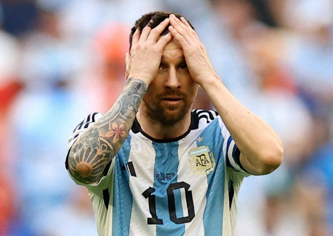 Cựu HLV Man United: Messi là mắt xích yếu của Argentina